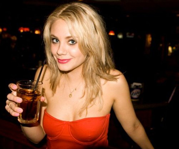 The Only Makeup Advice You’ll Need To Make It Through Your 20’s