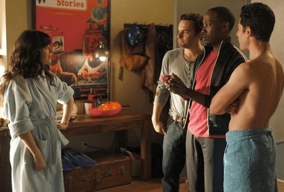15 Perks Of Being The Mysterious Roommate