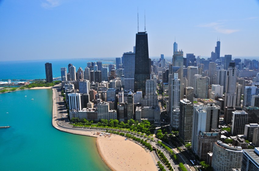 10 Reasons To Choose Chicago Over Any Other City