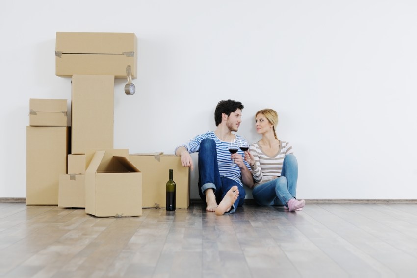 5 Things You Absolutely Must Think About Before Moving In With Someone You’re Dating