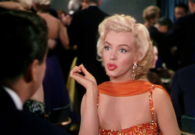 What Girls Really Think While Wearing Red Lipstick