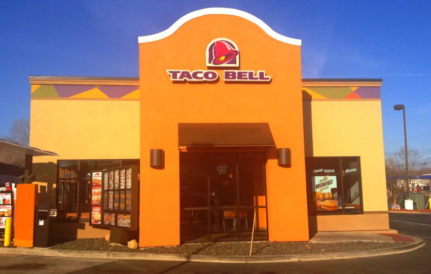 53 Thoughts Everyone Has At Taco Bell