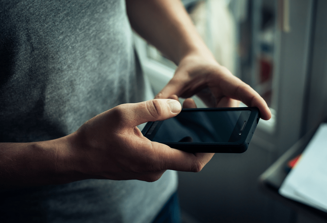 I Used A Radio Station Prank To Find Out If My Boyfriend Was Cheating, If Only Cheating Was The Worst Thing I Found Out