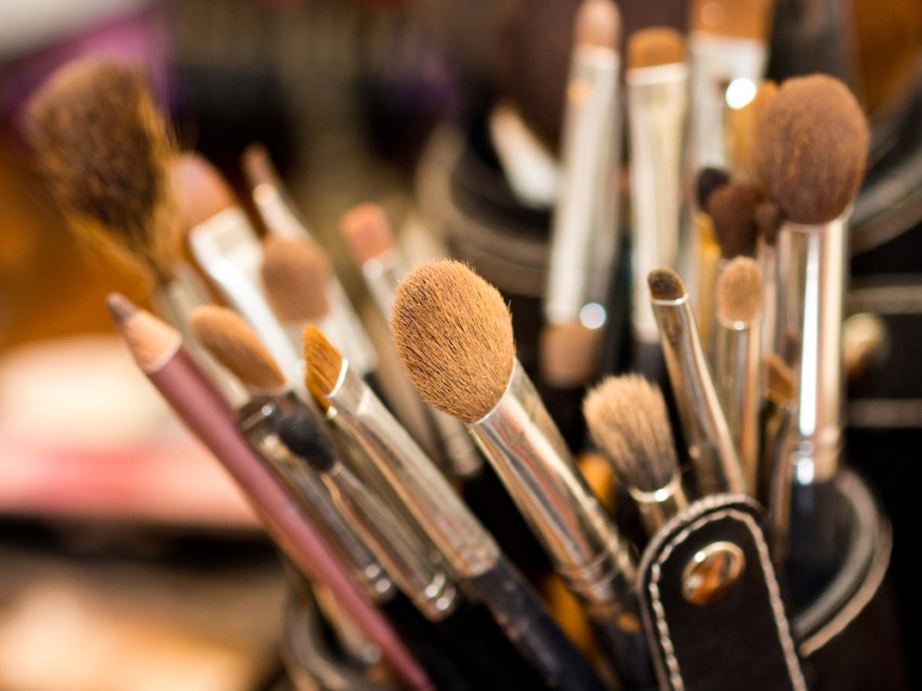 5 Things Every Makeup Artist Wishes Everyone Knew