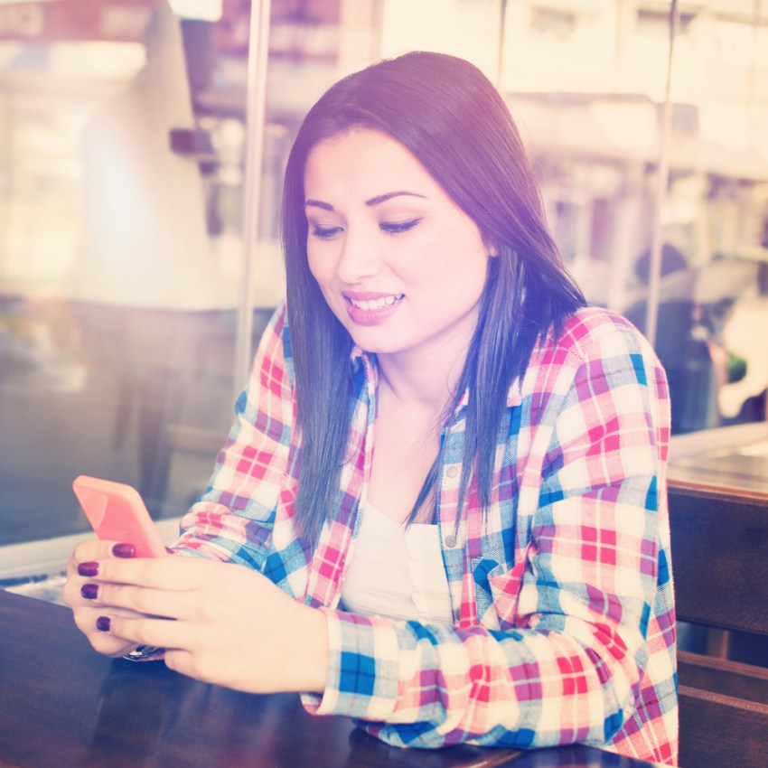 Why You Shouldn’t Overanalyze The People You Want To Date