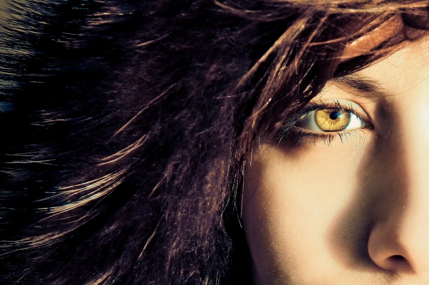 What It’s Like To Be The Sort-Of-Pretty Girl