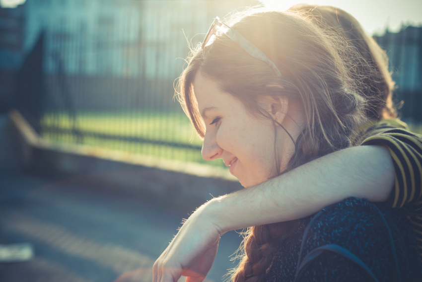10 Things “Girlfriend Girls” Do Differently