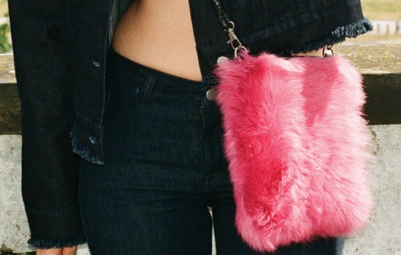 Marques'Almeida x Topshop Sheepskin Wallet Bag / Topshop.