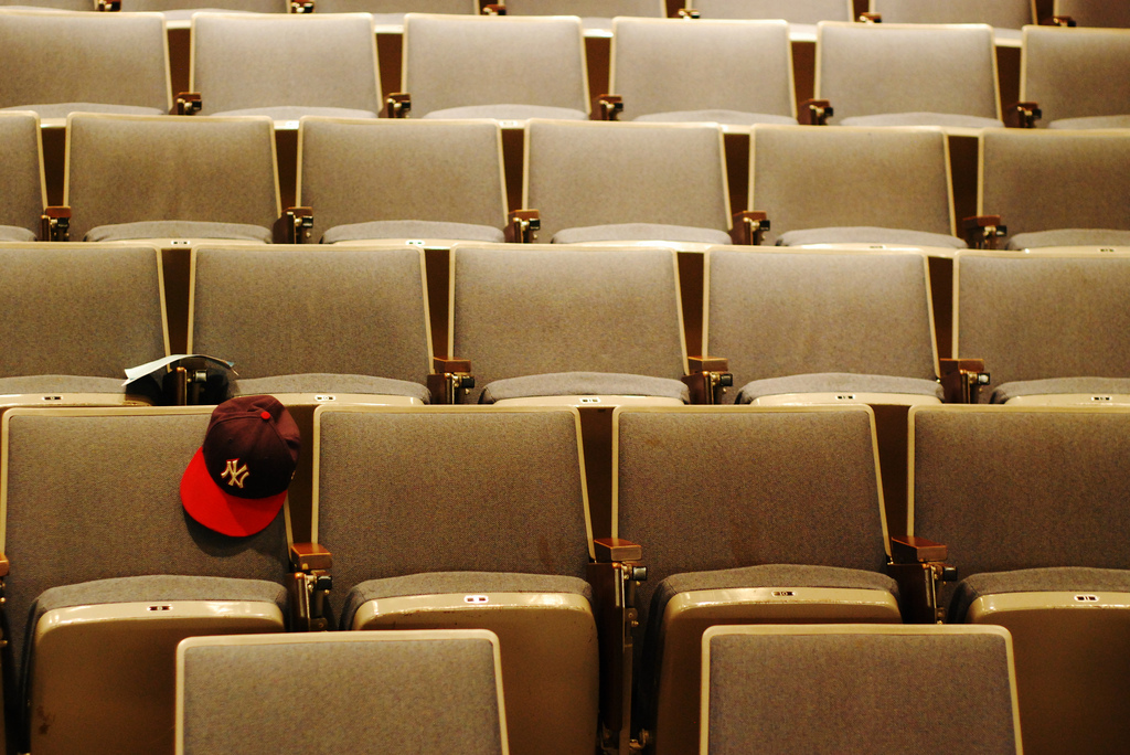 27 People Reveal The Most Bizarre Thing That Happened During Their University Lecture