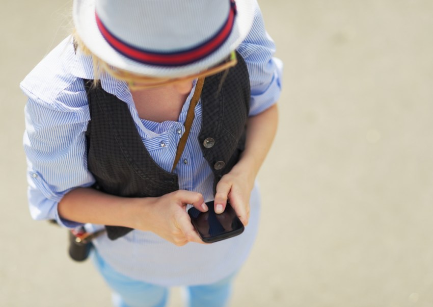 17 Completely Ridiculous Texts You Can Only Send Your Best Friend