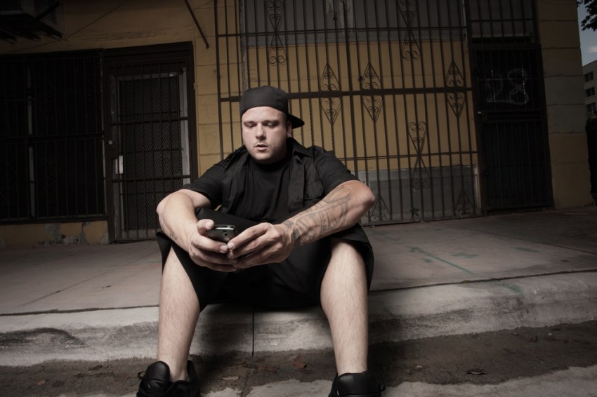 7 Reasons Girls Don’t Get Right-Swiped On Tinder