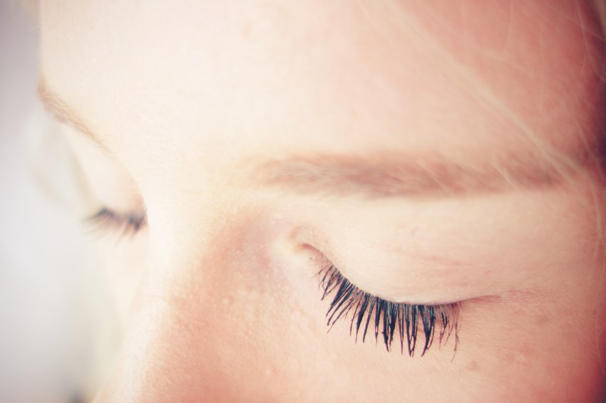 10 Huge Mistakes Women Always Make In Relationships