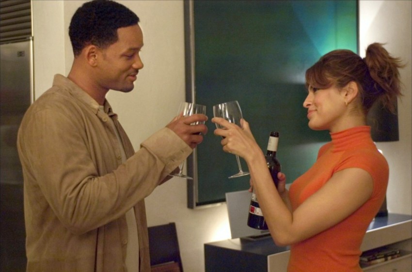 17 Awkward Things That Happen When You’re In The In-Between Dating And Relationship Stage