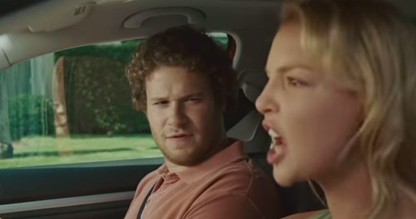 15 Hilariously Dumb Fights All Healthy Couples Have While Driving