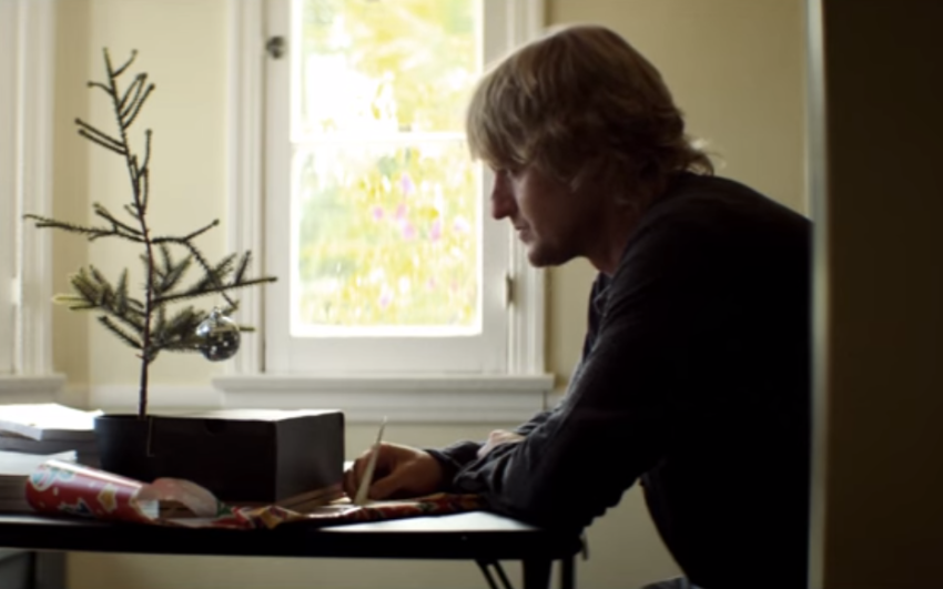 28 Songs For The Lonely Christmas Playlist