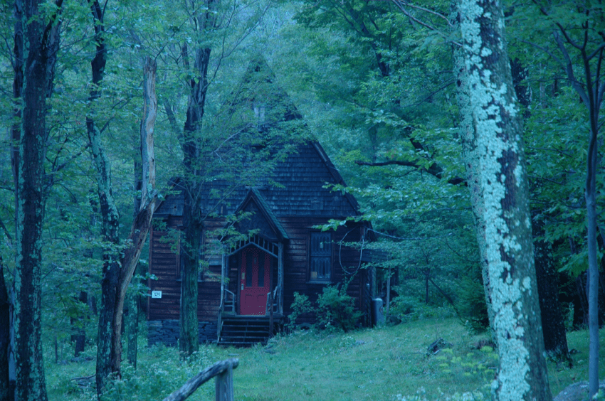 I Thought I Got The Deal Of A Lifetime When I Bought My First-Ever Home… Until I Started Digging In The Backyard