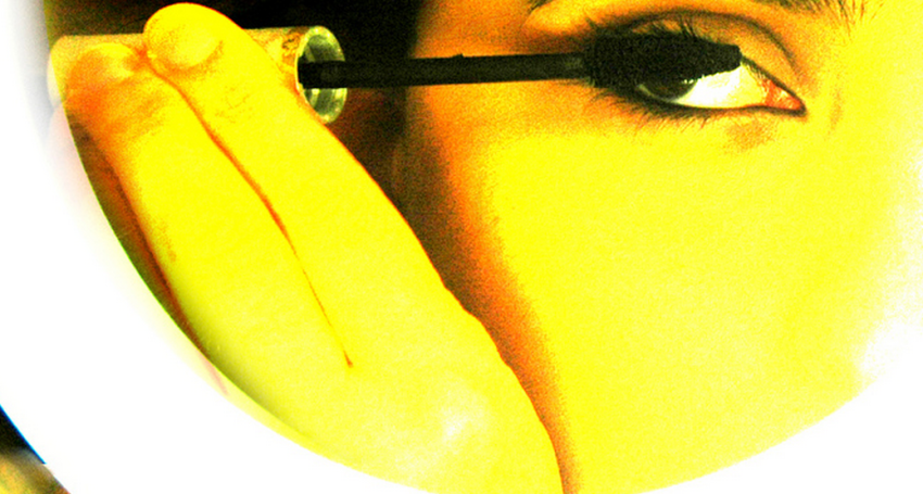 7 Things Girls Do Before A Date (If They Really Like You)