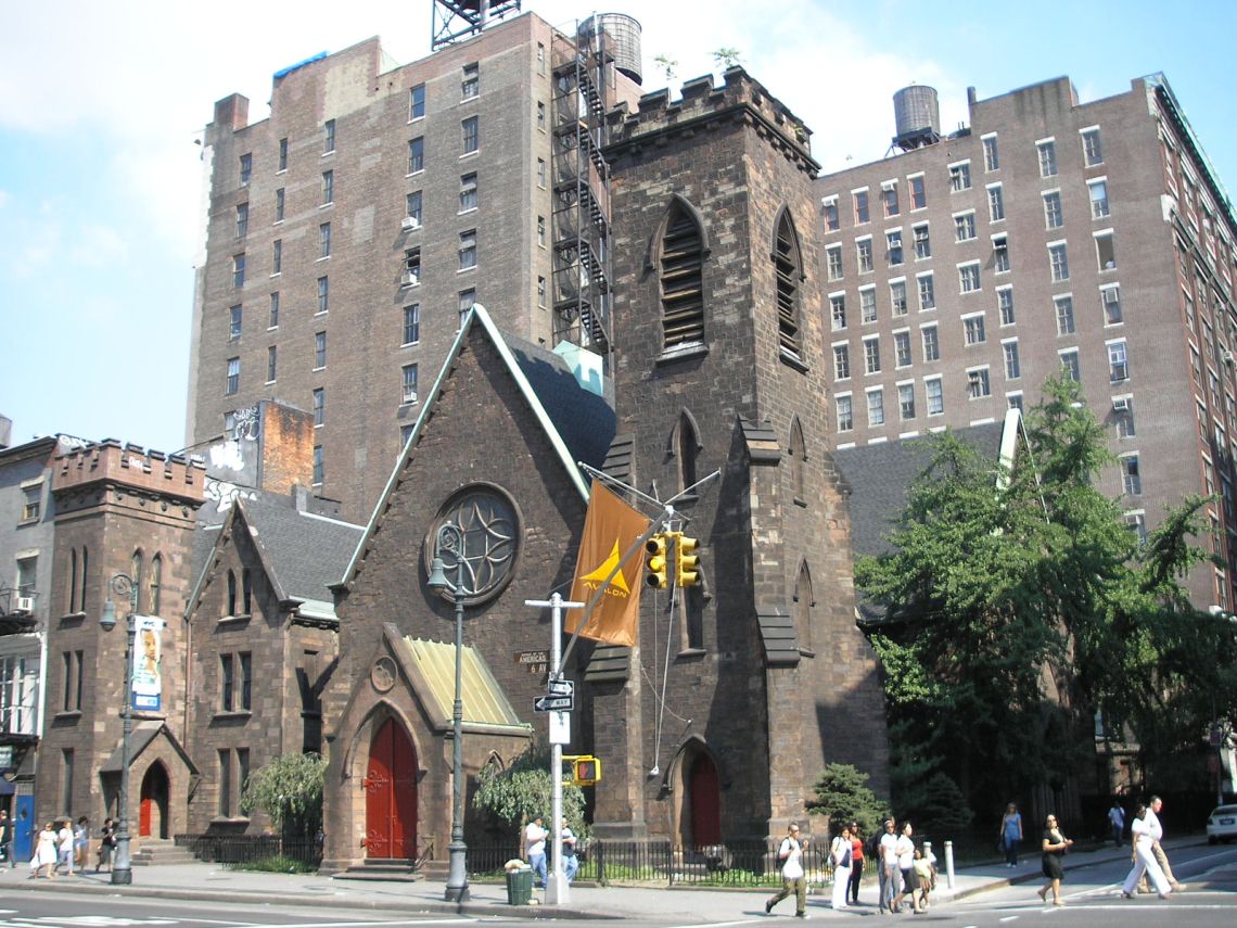 Avalon nightclub, 662 6th Ave at 20th Street, located in a former church. Wikimedia: Gryffindor