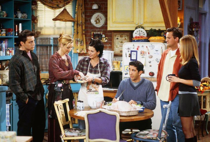 25 Ways FRIENDS Would Have Been Different If It Had Happened In The Age Of Social Media