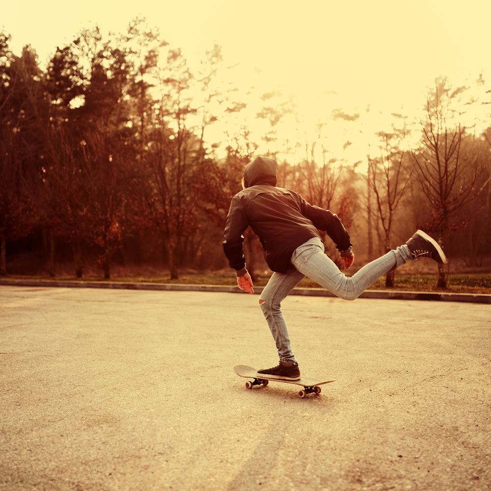 4 Reasons Why Guys Won’t Commit From A Guy’s Perspective