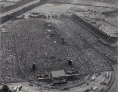 early sept 74 sept 8 summersault crowd big