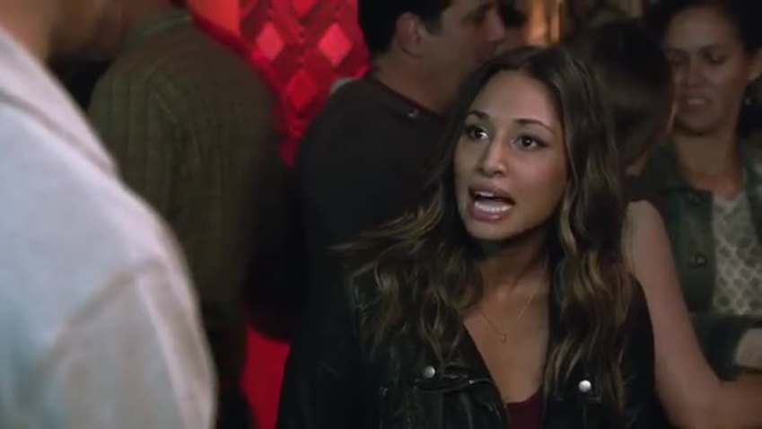 11 Ways Guys Hit On Girls, And How To Tell If They Actually Mean Anything