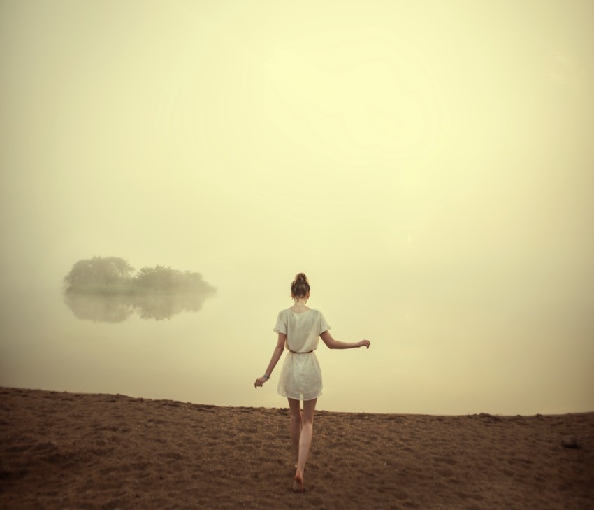 5 Wrong Things Women Do With Men That End A Relationship Before It Even Starts