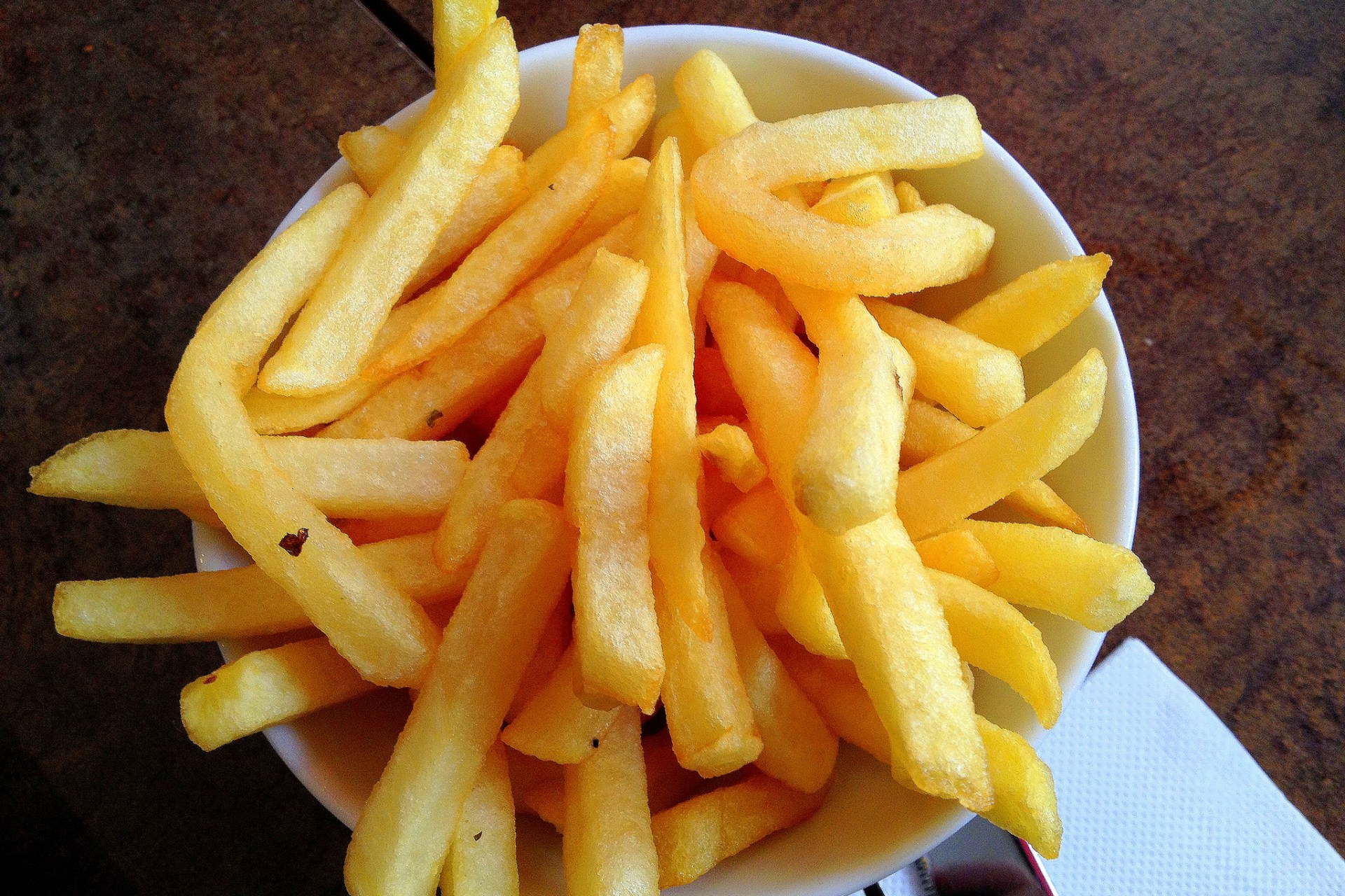 Why You Should Never Order French Fries With No Salt