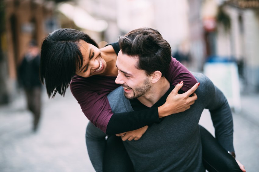 25 Clear And Simple Signs You’re In A Relationship That’s Going To Last