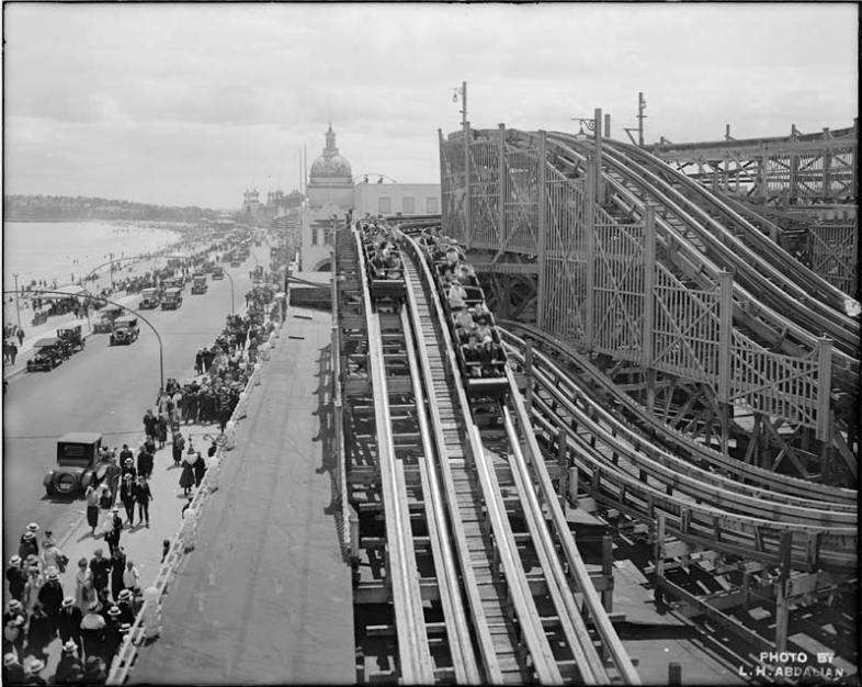 Derby Racer roller coaster, Revere Beach, MA. (Wikimedia Commons) 