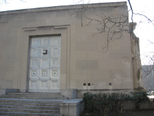 Memorial_in_Cadman_Plaza_Park