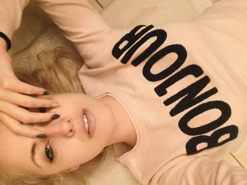 10 Things French Women Never Do