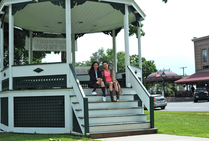 How To Create The Perfect ‘Gilmore Girls’ Road Trip