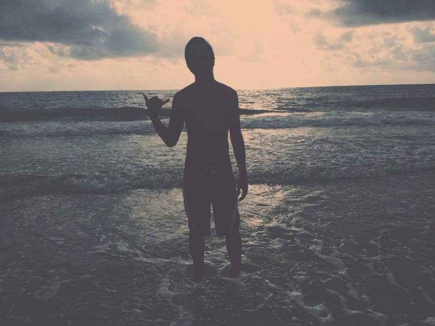 11 People Talk About That Moment When Their Ex Comes Crawling Back