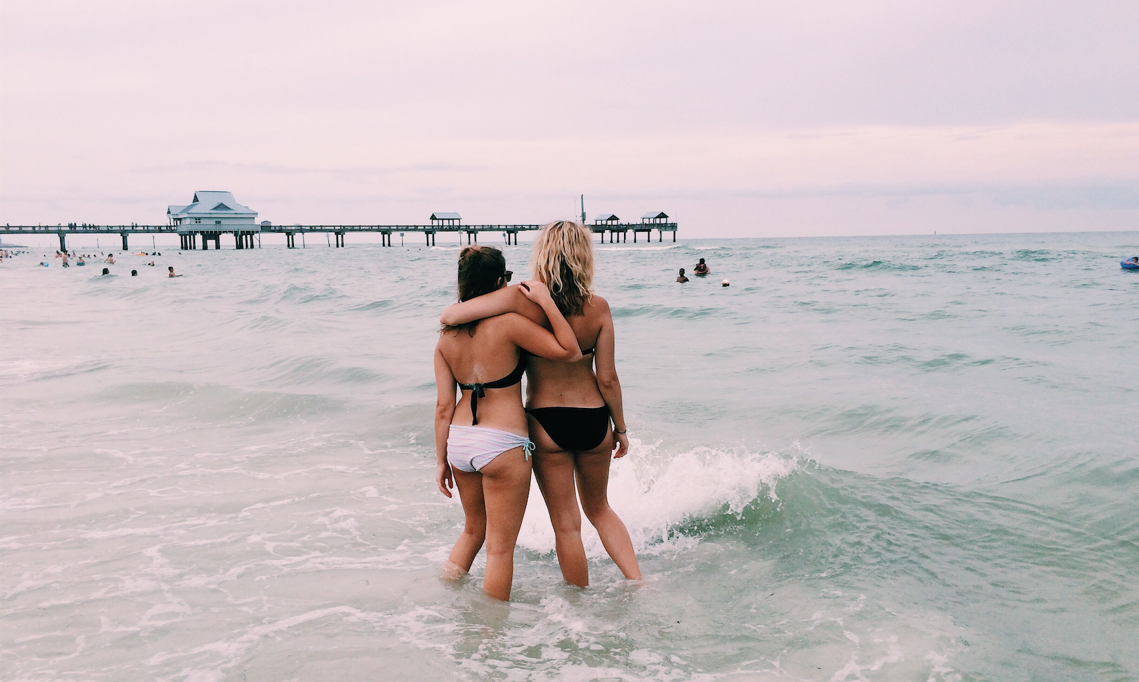 14 Women Share What Their Boyfriends Do That Immediately Gets Them In The Mood