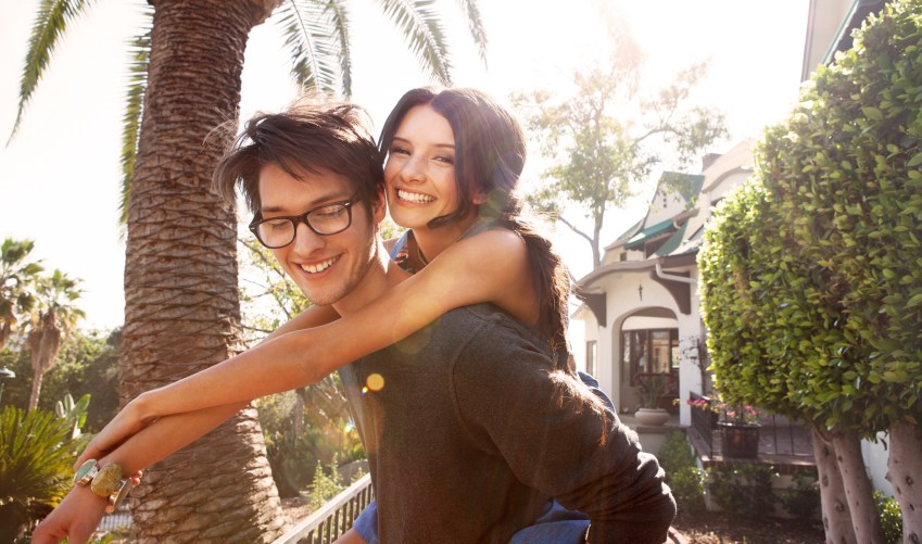 6 Ways A Truly Evolved Man Will Treat You Differently Than Any Guy You’ve Met Before