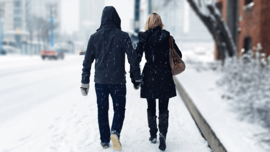 7 Things You’re Doing In Attempt To Bring Him Closer That Are Actually Pushing Him Away