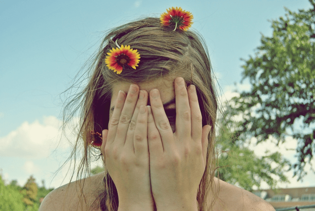 15 Soul-Crushing Scenarios That Are So Much Better Than Making Small Talk
