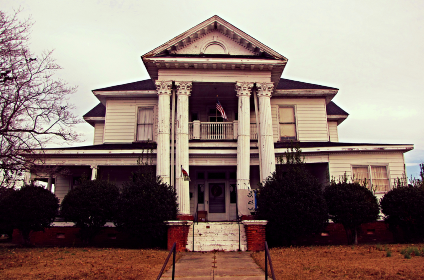 A High School Friend Is Being Charged With Attempted Murder And, As A Medium, I’m Going To Use My Gifts To Help Her (Part Five)