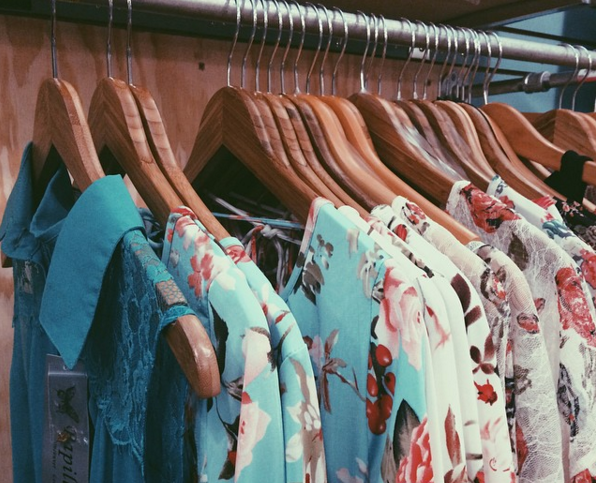 15 Signs You’re A Woman Who Dresses For Herself And No One Else