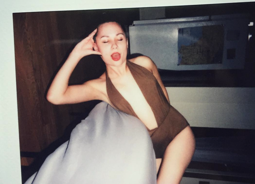 10 Amazing Things That Start Happening When You Stop Giving A Sh*t About Being Weird