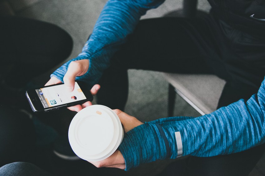 13 Phrases That Are Acceptable In Real Life, But Annoyingly Passive-Aggressive When Used While Texting