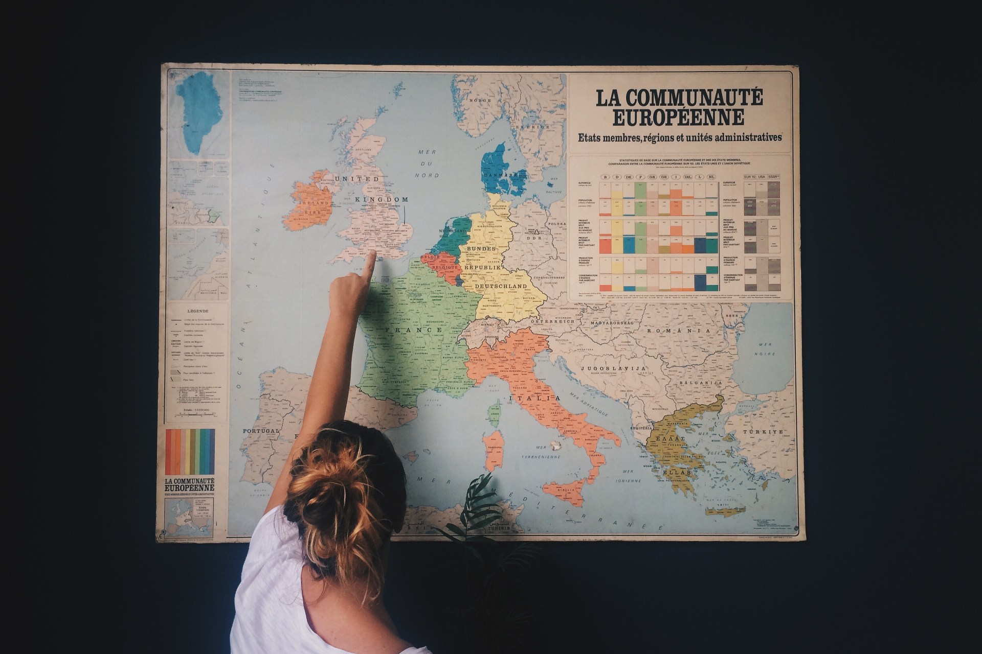 22 Ways Traveling Alone Changes You For The Better