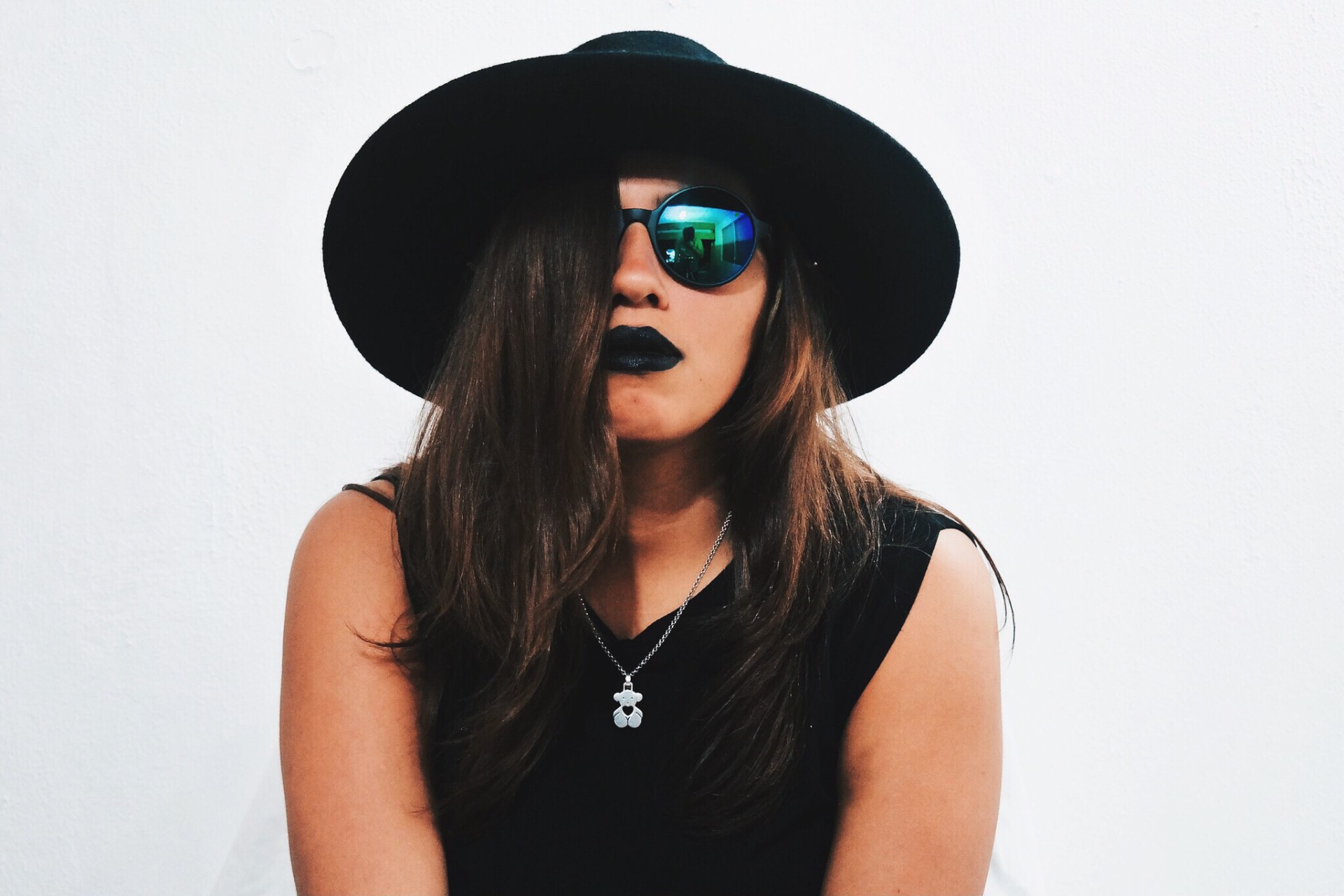 10 Tragic Stages Every Girl Goes Through After A Breakup