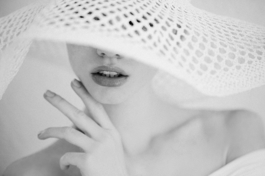 9 Ways For All Introverts To Have Mad Dating Game