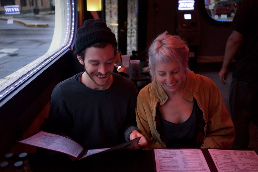 28 Signs You’ve Finally Reached The Comfortably In Love Stage Of Your Relationship