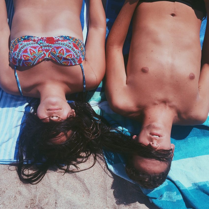 Why Men Pull Away: 12 Guys Reveal The Reason They Drift