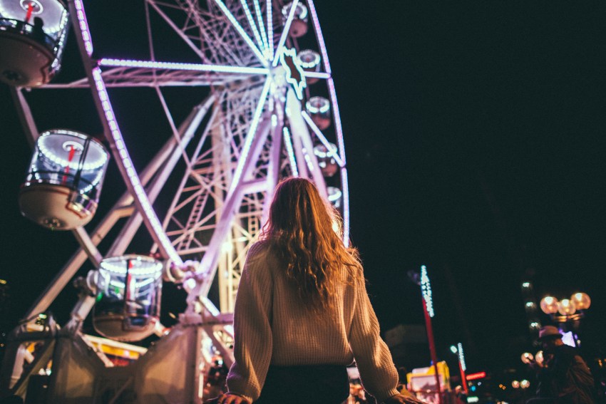 Ladies Aren’t Letting Good Guys Pass Them By; Guys Just Need To Man Up And Say Hi