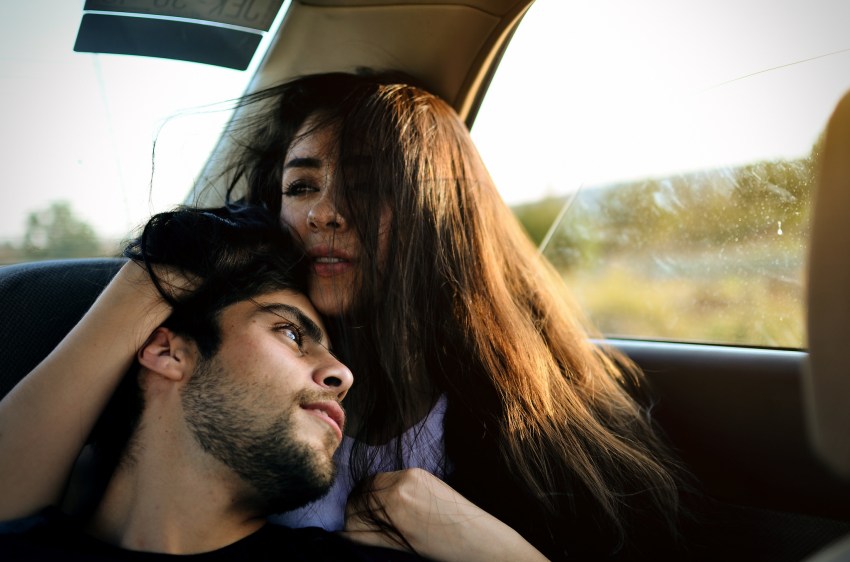 15 Men On That One Little Thing Their Girlfriend Does That Drives Them Crazy (In A Good Way)