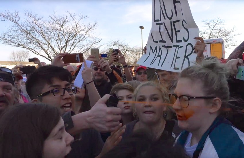 The Entire Internet Is Debating Whether This Is Video Of Sexual Assault Or A Case Of Self Defense